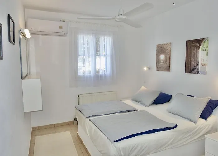 E - Kamari Village Ferienhaus *